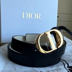 Authentic NEW Christian Dior 30 Montaigne Reversible Belt